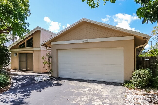 property at 6398 Amberwoods Dr