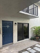 10592 Royal Palm Blvd in Coral Springs, FL - Building Photo - Building Photo