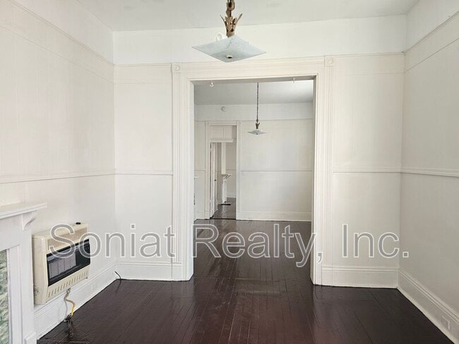 3032 Palmyra St in New Orleans, LA - Building Photo - Building Photo