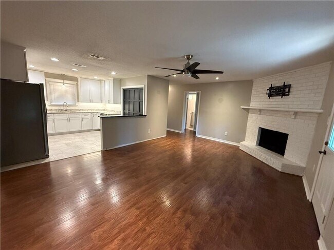 9353 Panhandle Ct in Semmes, AL - Building Photo - Building Photo