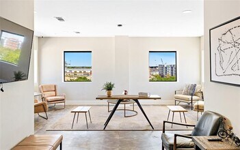 350 St Joseph St in Mobile, AL - Building Photo - Building Photo