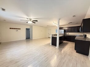 2605 Bapaume Ave in Norfolk, VA - Building Photo - Building Photo