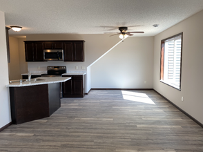 2130 4th Ln SE in Cambridge, MN - Building Photo - Building Photo