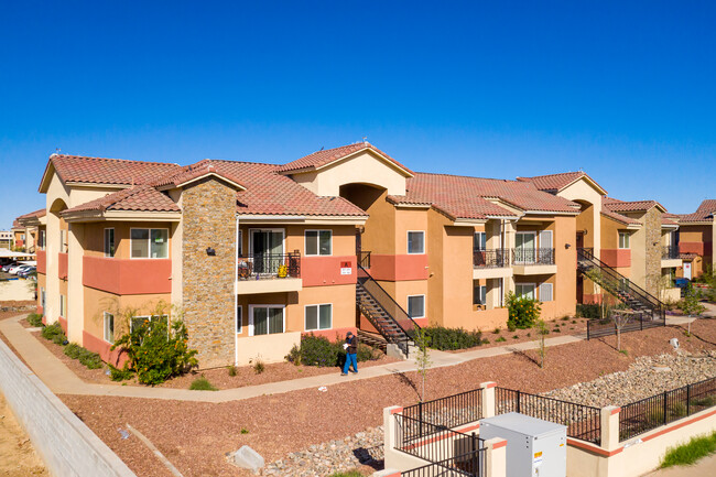 Desert View Apartments in Tolleson, AZ - Building Photo - Building Photo