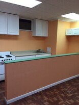 429 N 64th St in Philadelphia, PA - Building Photo