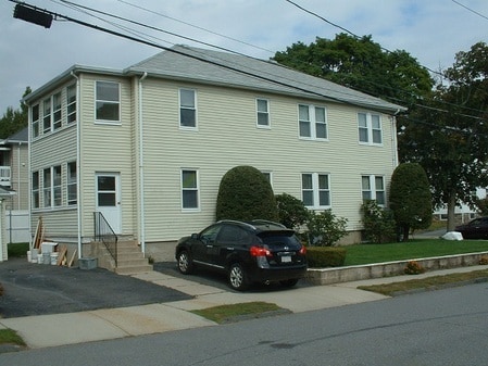 13 Falmouth Rd, Unit 13