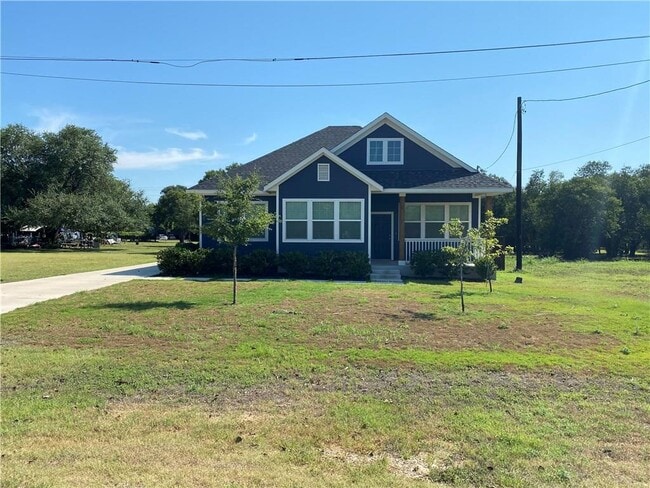 property at 606 W 1st St