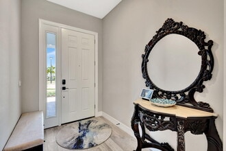 10901 Stellar Cir in Palm Beach Gardens, FL - Building Photo - Building Photo