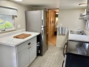 34 Dondi Rd in Key West, FL - Building Photo - Building Photo