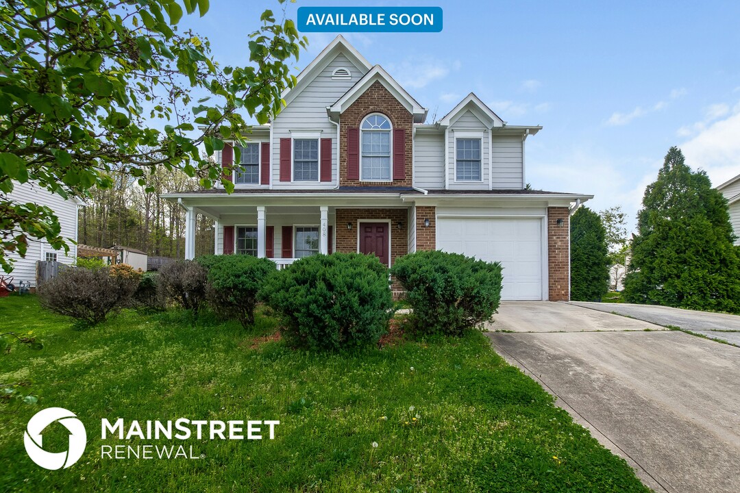 408 Long Creek Pkwy in Charlotte, NC - Building Photo