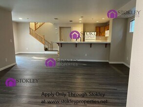 110 Kingfisher St in Brentwood, CA - Building Photo - Building Photo