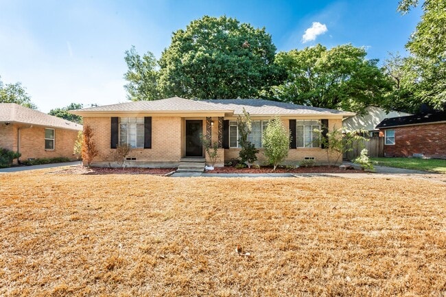 property at 511 Classen Dr
