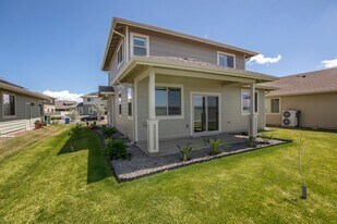 91-1135-1135 Iliahialoe Lp in Ewa Beach, HI - Building Photo