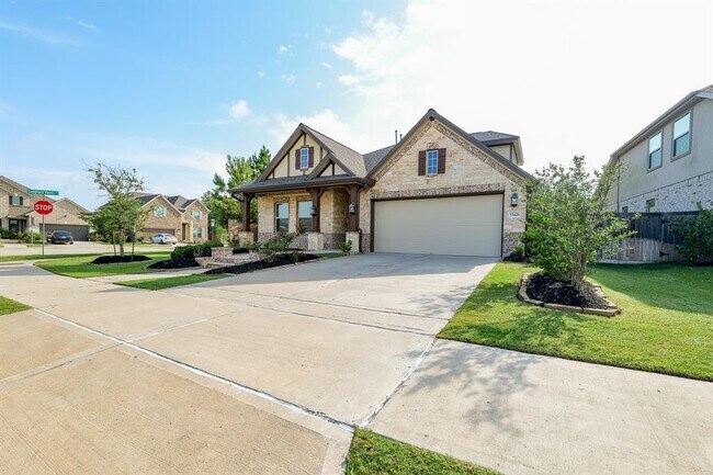 15426 Hill Country Oaks Ln in Cypress, TX - Building Photo - Building Photo