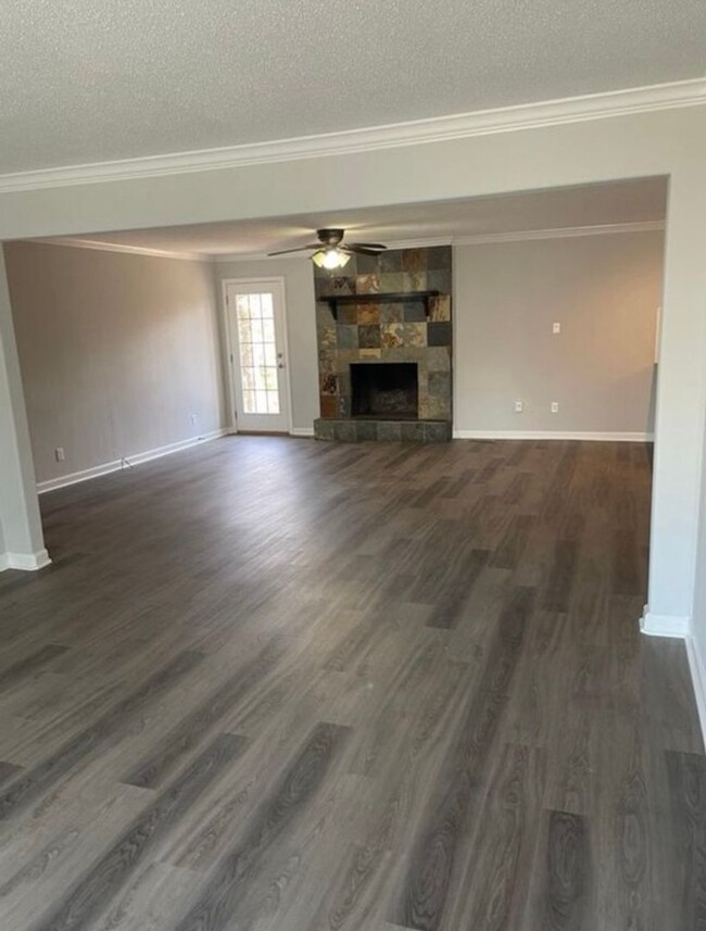 104 N Claremont Ave in Sherwood, AR - Building Photo - Building Photo