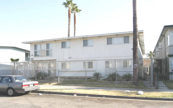 4115 Palmwood Dr in Los Angeles, CA - Building Photo