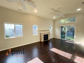 891 Merle Ave in Martinez, CA - Building Photo - Building Photo