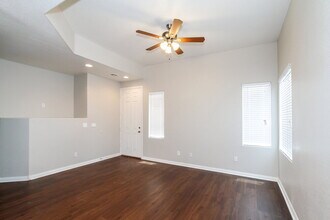 6523 N Goldfield St in North Las Vegas, NV - Building Photo - Building Photo