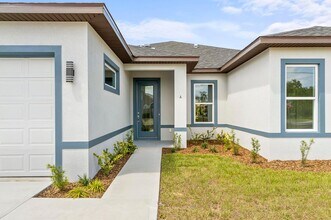 31 Louvet Ln in Palm Coast, FL - Building Photo - Building Photo
