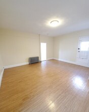 42 Dean Rd, Unit 1 in Brookline, MA - Building Photo - Building Photo