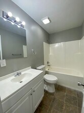 117 Valley View Cir in Clarksville, TN - Building Photo - Building Photo