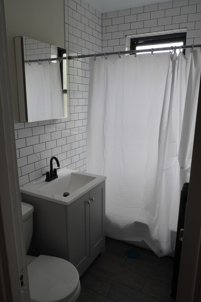 property at 4107 N Kedzie Ave