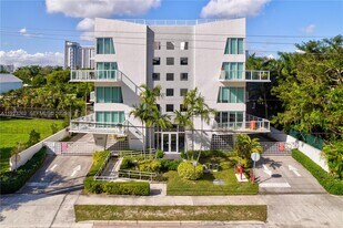 1650 Brickell Ave in Miami, FL - Building Photo