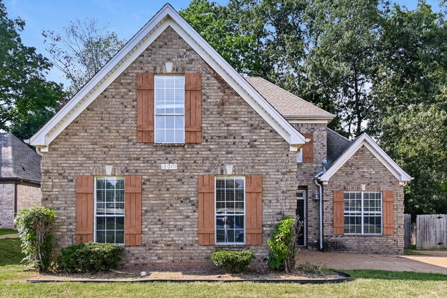 property at 8120 Woodson Dr