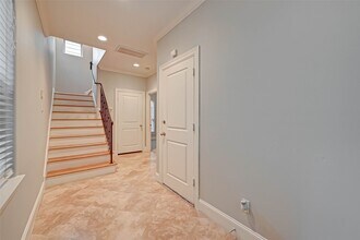 2906 Leeland St in Houston, TX - Building Photo - Building Photo