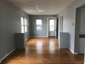 2211 W Indiana Ave in South Bend, IN - Building Photo - Building Photo