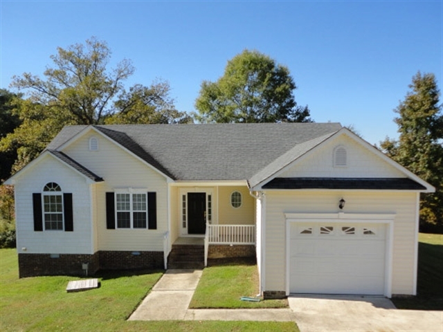 702 Landing View Dr in Wendell, NC - Building Photo