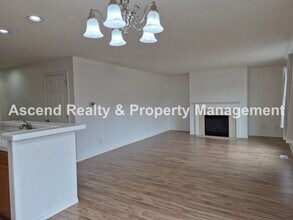 17317 NW La Paloma Ln in Beaverton, OR - Building Photo - Building Photo