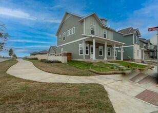 190 Rioja in Kyle, TX - Building Photo - Building Photo