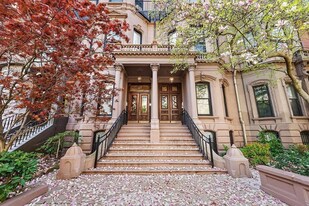 169 Beacon St, Unit #14 in Boston, MA - Building Photo