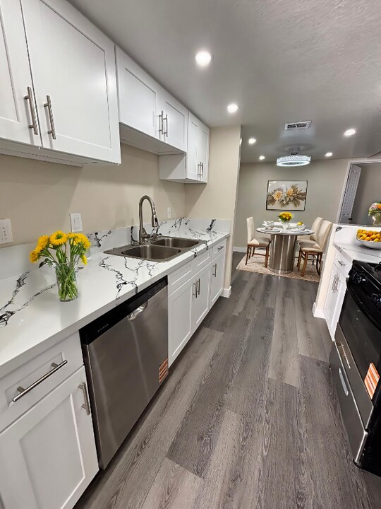 28166 Via Princesa in Murrieta, CA - Foto de edificio