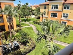 5479 Vineland Rd-Unit -9312 in Orlando, FL - Building Photo - Building Photo