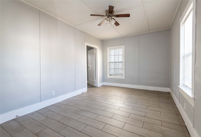 property at 1509 J H Clouser St