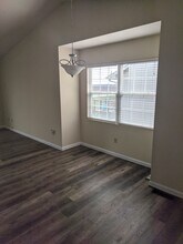 113 Arbor Ln in Mattoon, IL - Foto de edificio - Building Photo