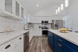 4547 Newberry St in Houston, TX - Building Photo