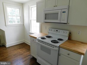 814 Brompton St-Unit -B in Fredericksburg, VA - Building Photo - Building Photo