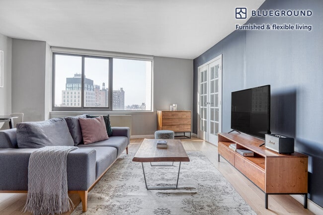 1 Union Square South