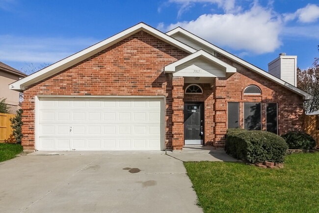 property at 7917 Val Verde Dr
