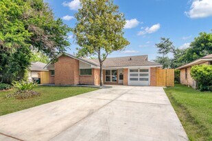 1703 Ansbury Dr in Houston, TX - Building Photo