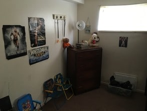 Queen Siena Apartments in Cincinnati, OH - Building Photo - Building Photo