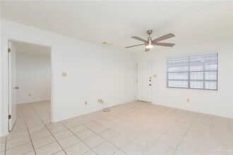 14 Toronto Ave in McAllen, TX - Building Photo - Building Photo