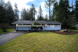 4712 71st St Ct NW in Gig Harbor, WA - Building Photo