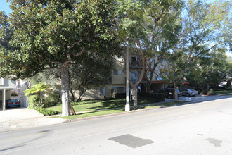 1827 Veteran Ave in Los Angeles, CA - Building Photo - Building Photo