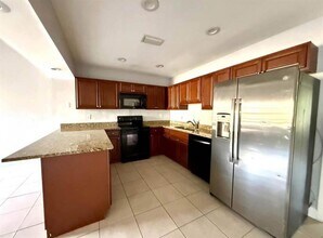 3020 SE 2nd St in Boynton Beach, FL - Building Photo - Building Photo