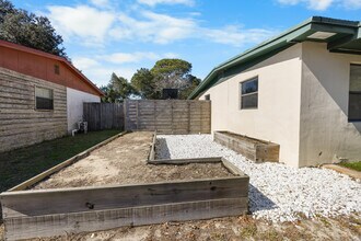 435 Argyle Ct in Mary Esther, FL - Building Photo - Building Photo