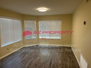 6732 W Kimberly Way in Glendale, AZ - Building Photo - Building Photo